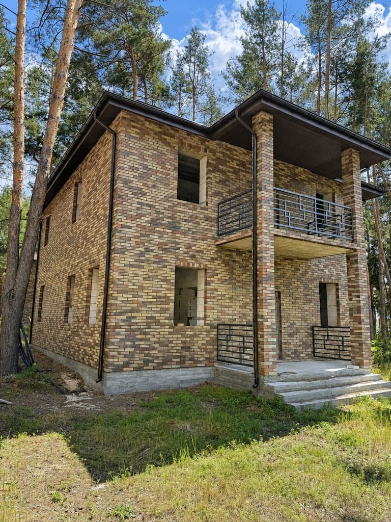 Будинок 200 м² серед соснового лісу, фото 3